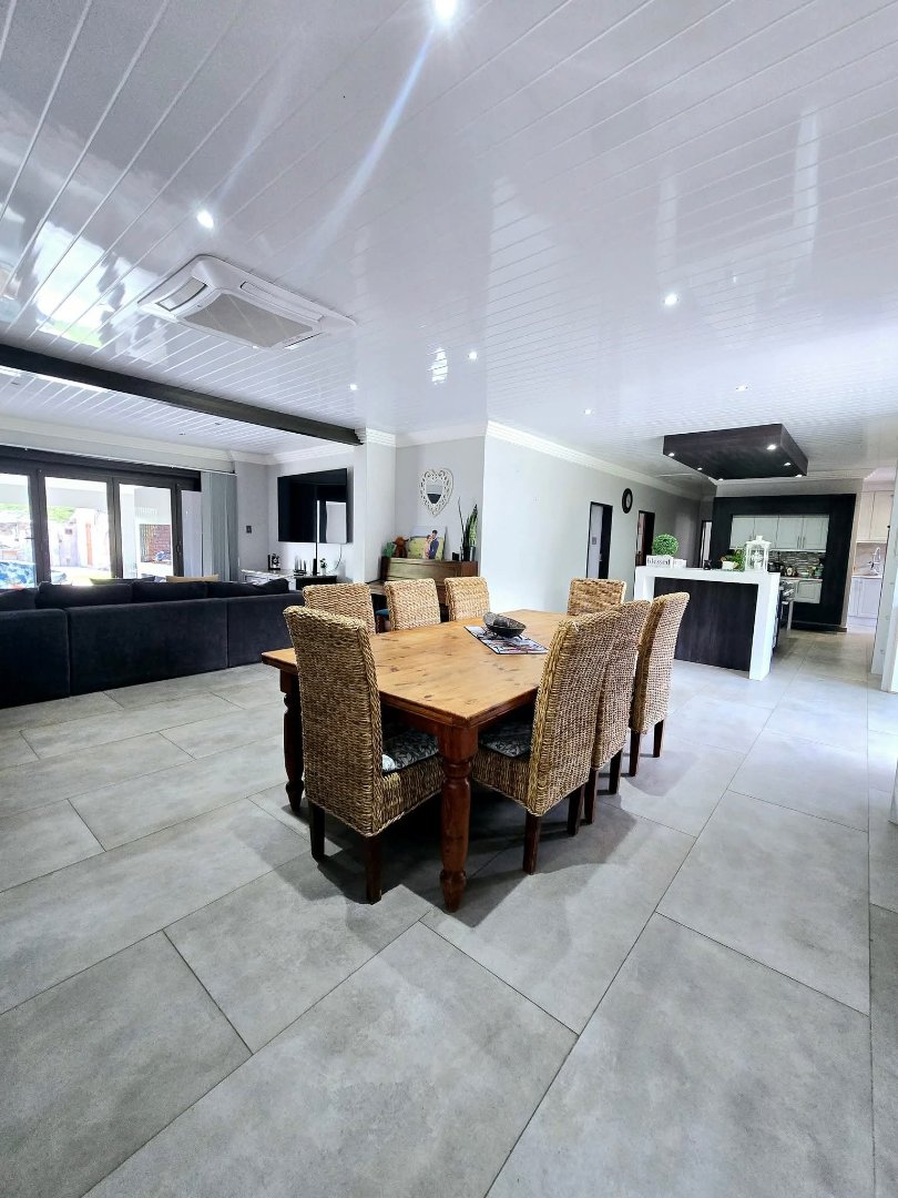 3 Bedroom Property for Sale in La Hoff North West